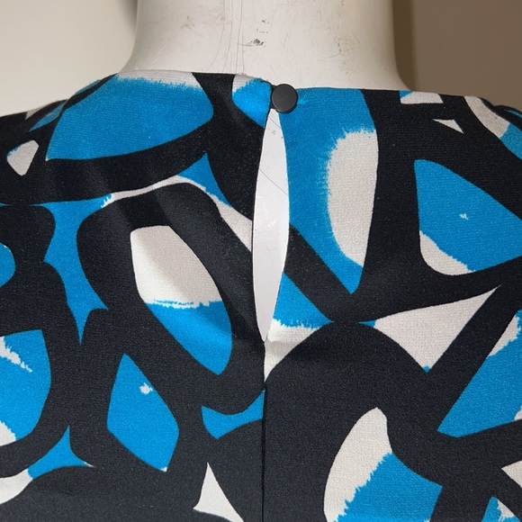 Calvin Klein sleeveless top Size Medium - Picture 5 of 9